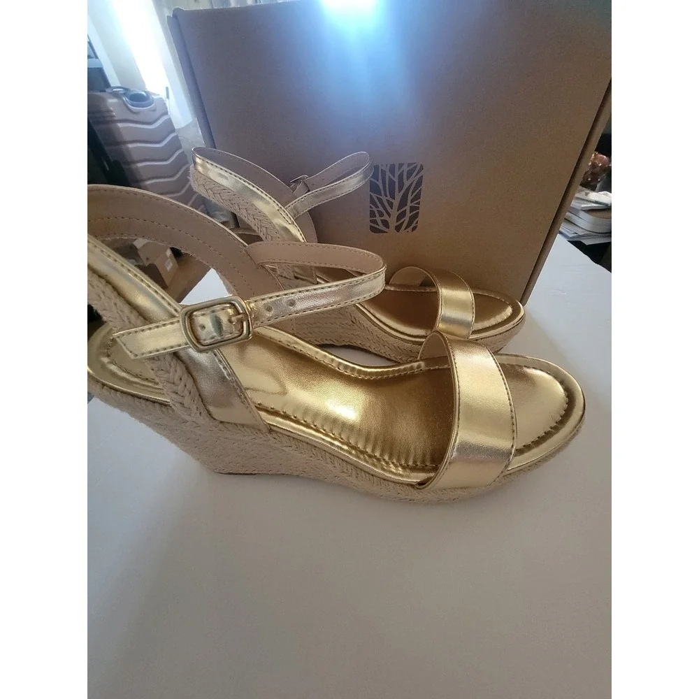 Gold Metallic‎ Espadrille Wedge Sandals Platform Ankle Strap Summer Shoes size 9